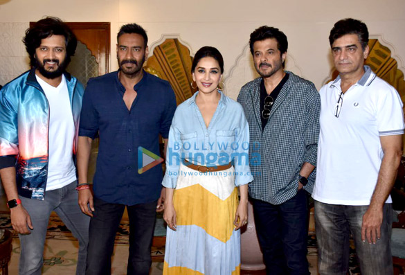 cast of total dhamaal snapped during promotional interviews 3