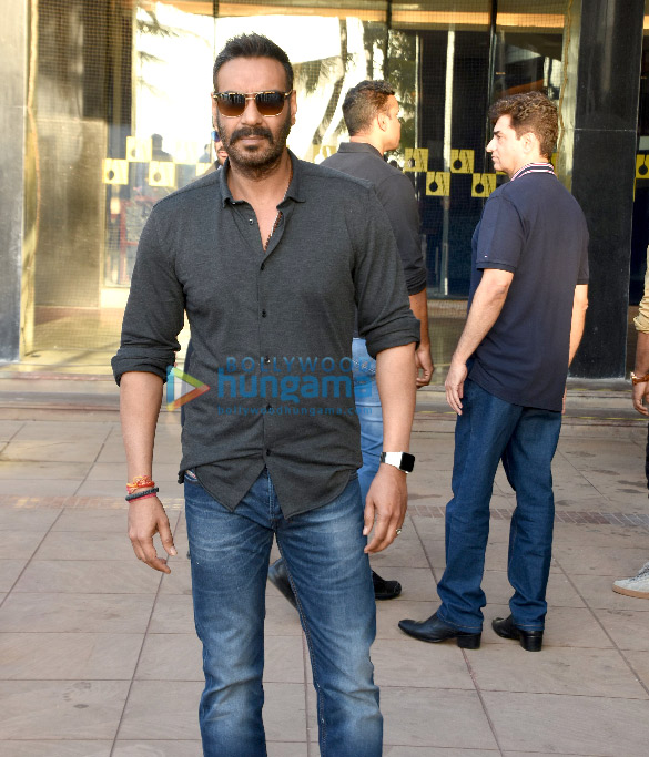 cast of total dhamaal snapped during promotional interviews 5 2