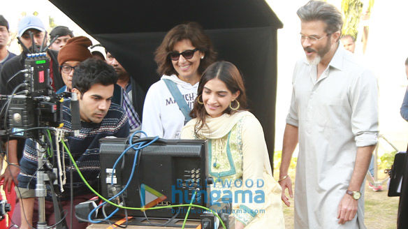 on the sets of the movie Ek Ladki Ko Dekha Toh Aisa Laga