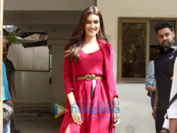 Kriti Sanon snapped at Anupama Chopra’s office