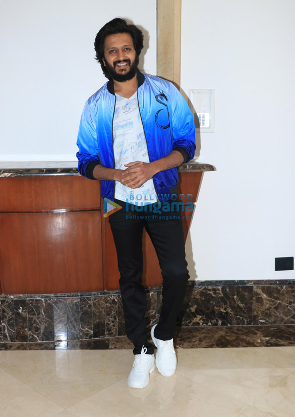 madhuri dixit anil kapoor and others snapped promoting their film total dhamaal 1