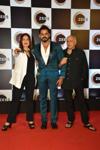 Pooja Bhatt, Mahesh Bhatt and others grace the Zee5 anniversary celebrations