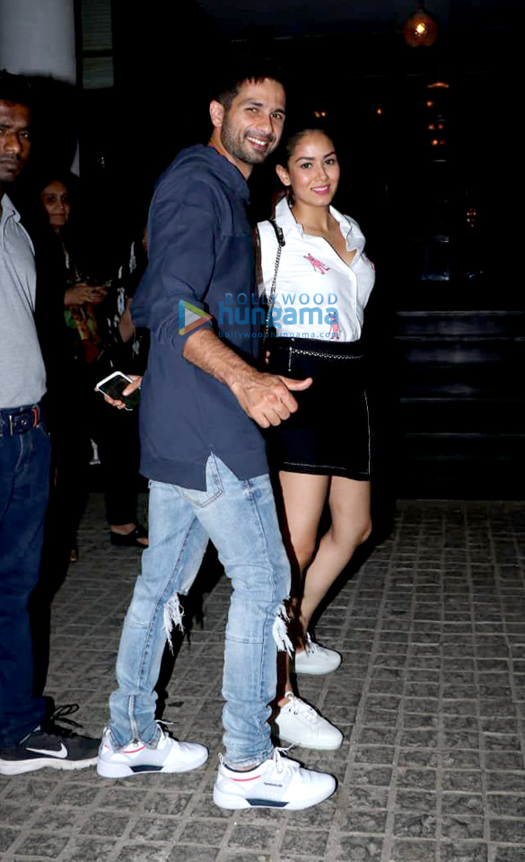 shahid kapoor mira rajput shraddha kapoor and others spotted at soho house in juhu 6