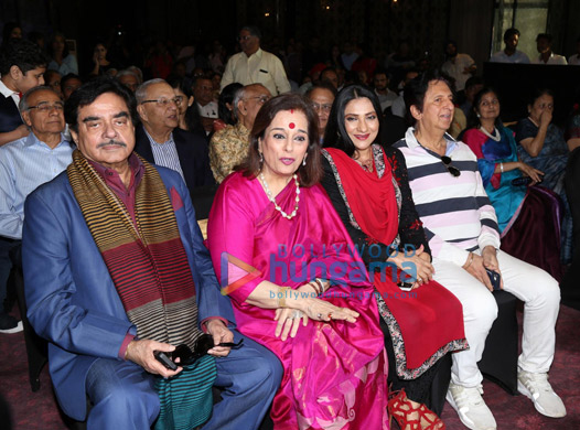 shatrughan sinha and poonam sinha launch a touch of evil by author dhruv somani 3