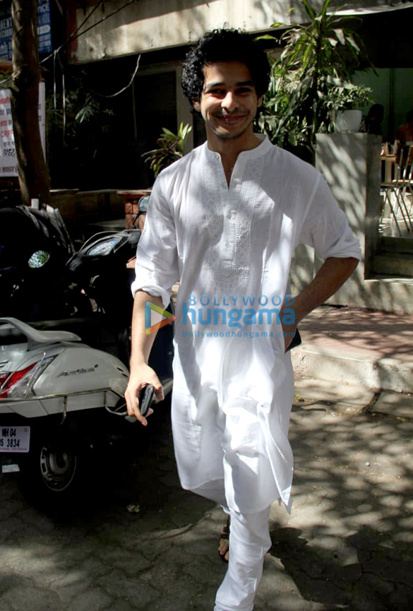 shilpa shetty and ishaan khatter spotted in khar 2