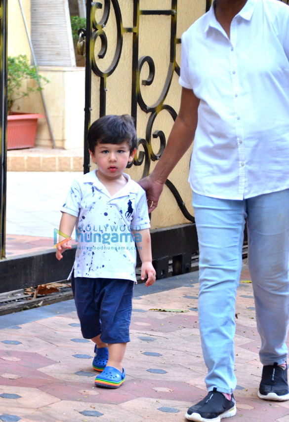 taimur ali khan spotted in bandra 2 10
