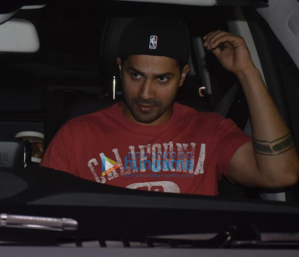 varun dhawan spotted at hakims aalim salon in versova 3