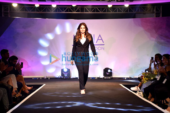 zareen khan at lingerie plus size fashion show 3