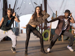 Street Dancer 3D – Shraddha Kapoor recreates Shakira’s song ‘Hips Don’t Lie’ and we are LOVING every bit of it! [watch video]