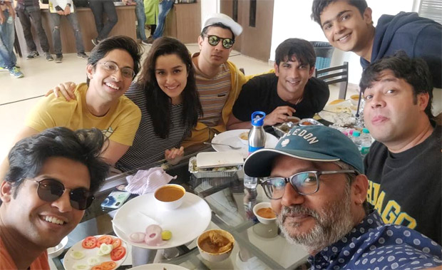 Chhichhore gang share photos from the sets of the Sushant Singh Rajput, Shraddha Kapoor starrer and it will remind you of your college days! Chhichhore gang share photos from the sets of the Sushant Singh Rajput, Shraddha Kapoor starrer and it will remind you of your college days!