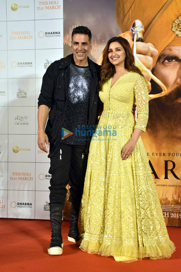 akshay kumar parineeti chopra and karan johar grace the press conference of kesari 2