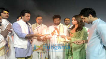 Alia Bhatt and Ranbir Kapoor launch the logo of Brahmastra at Kumbh Mela