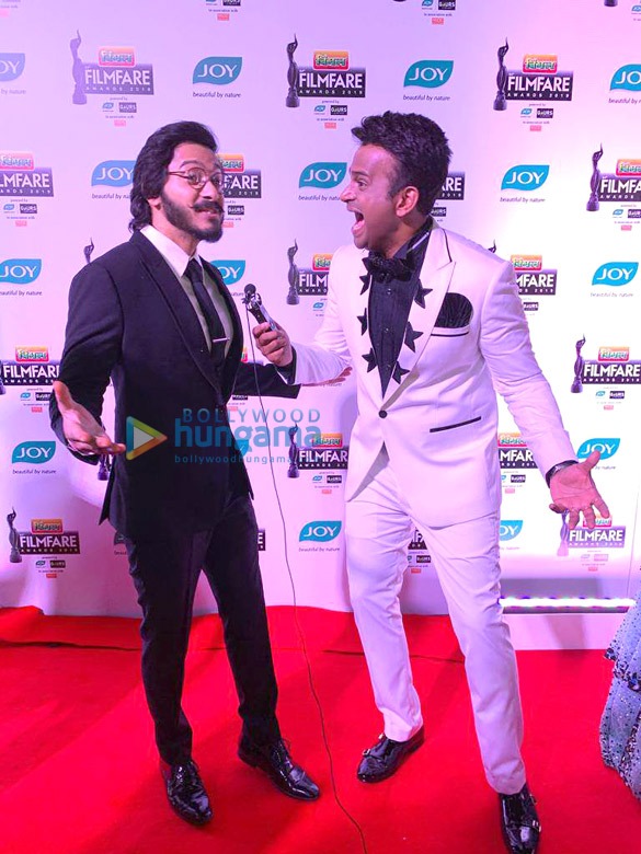 celebs grace 64th filmfare awards 2019 10