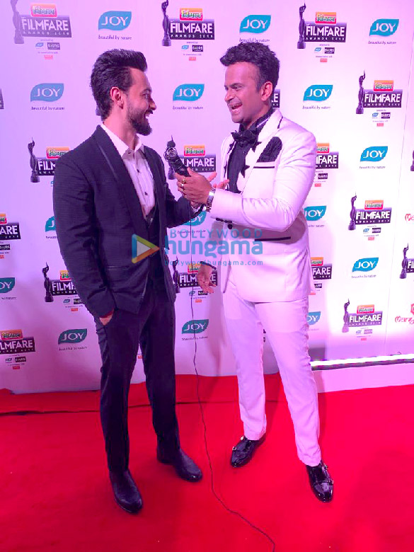 celebs grace 64th filmfare awards 2019 19