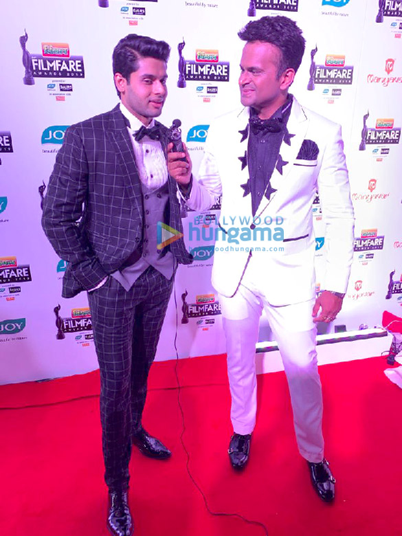 celebs grace 64th filmfare awards 2019 24