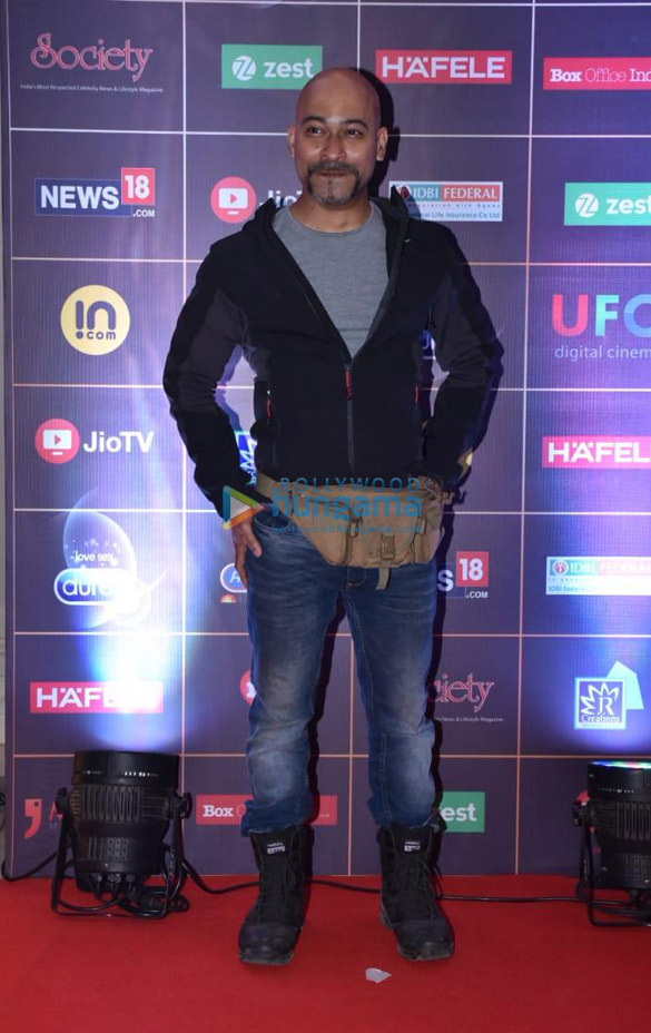 celebs grace news 18 reel movie awards 3