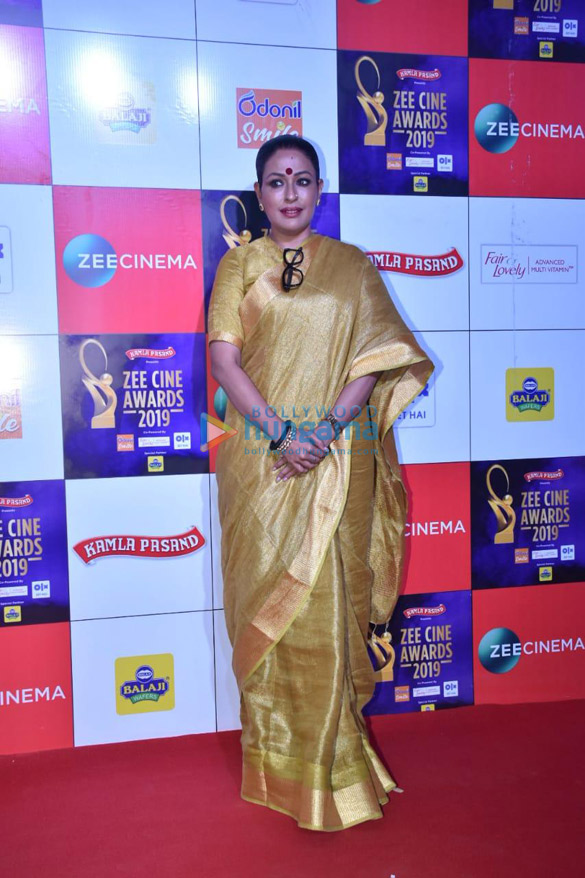 celebs grace zee cine awards 2019 8