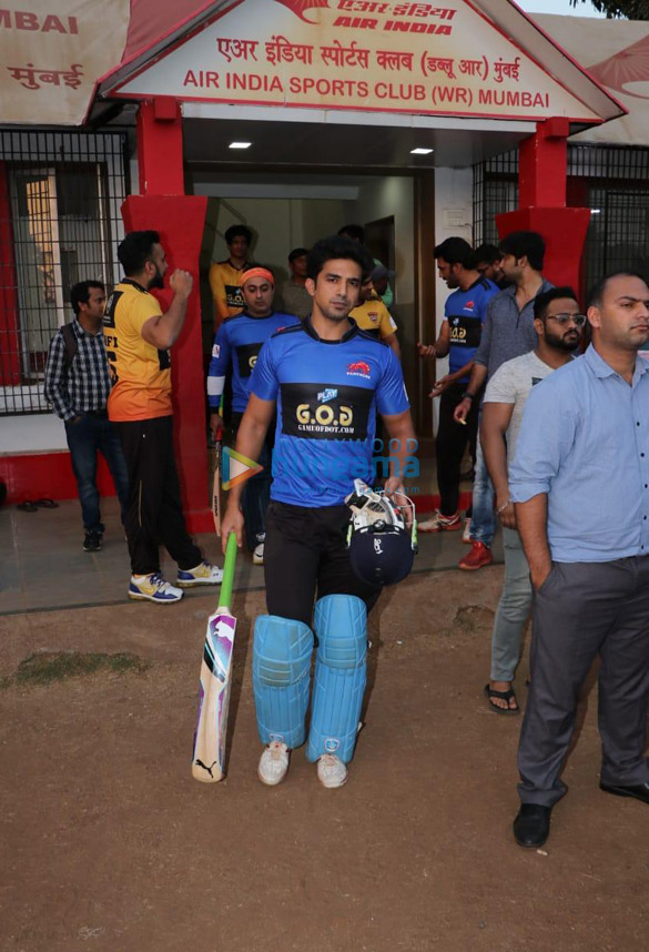 celebs grace the celebrity cricket league match at air india sports club 5