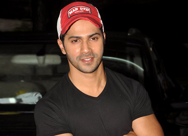 Here’s how Varun Dhawan REACTED when a fan proposed to him [watch video]