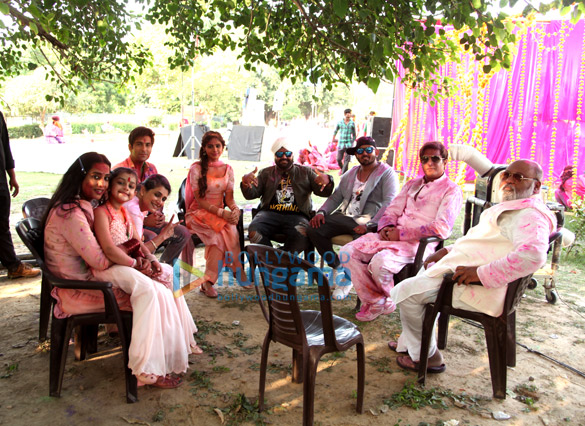 family of thakurganj 2