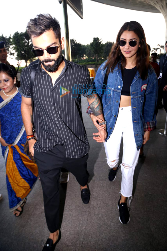 ranveer singh deepika padukone anushka sharma and others snapped at the airport 2