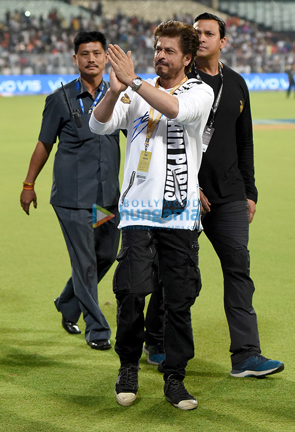 Shah Rukh Khan snapped at Eden Gardens during Kolkata Knight Riders match at IPL 2019
