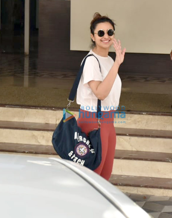 sonakshi sinha snapped at the gym 3 2