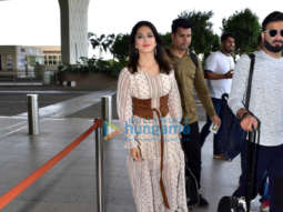 Sunny Leone, Eesha Koppikhar, Kunal Khemu and Monica Bedi snapped at the airport