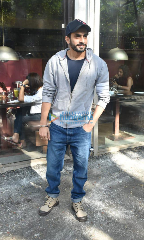 sunny singh nijjar spotted at silver beach cafe juhu 1