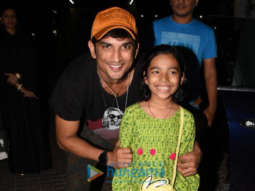 Sushant Singh Rajput snapped interacting with fans