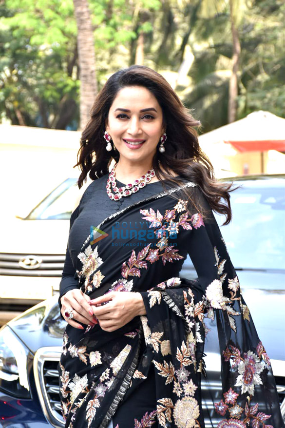 team of kalank snapped at the teaser launch at pvr juhu 8