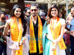Vidyut Jammwal, Pooja Sawant and Asha Bhat snapped visiting Siddhivinayak temple