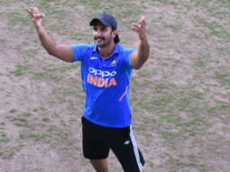 ’83: Ranveer Singh greets the crowd while training with Kapil Dev and squad at Dharamshala