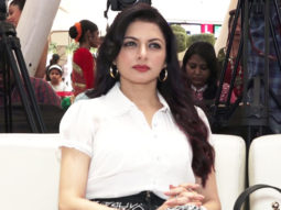 FULL: Actress Bhagyashree unveiling India Dance Week Season 6 Trophy at Phoenix – Kurla