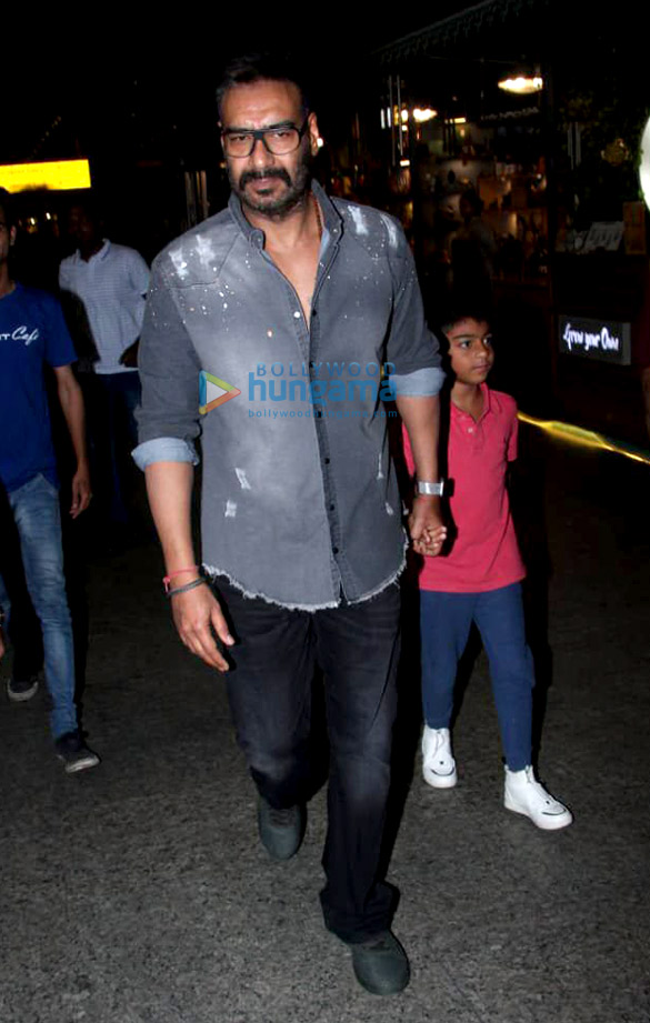 alia bhatt hrithik roshan ajay devgn and others snapped at the airport 3