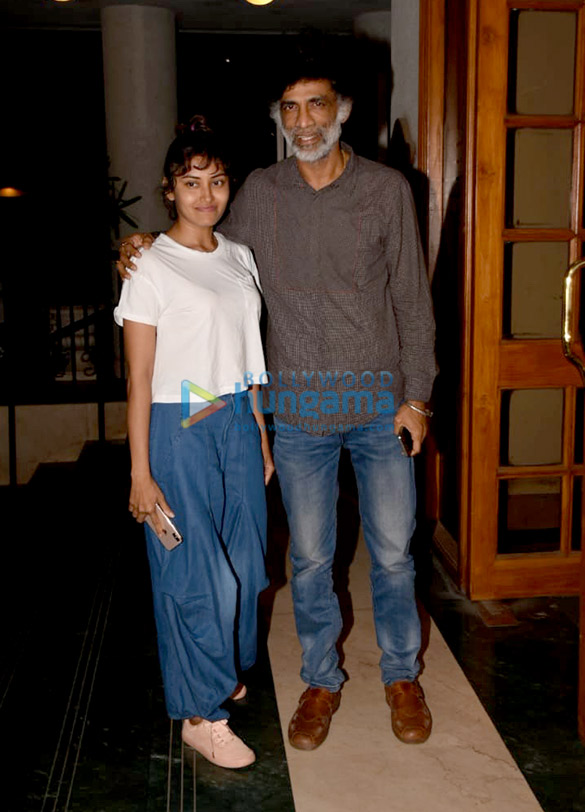celebs grace manoj bajpayees birthday bash 10