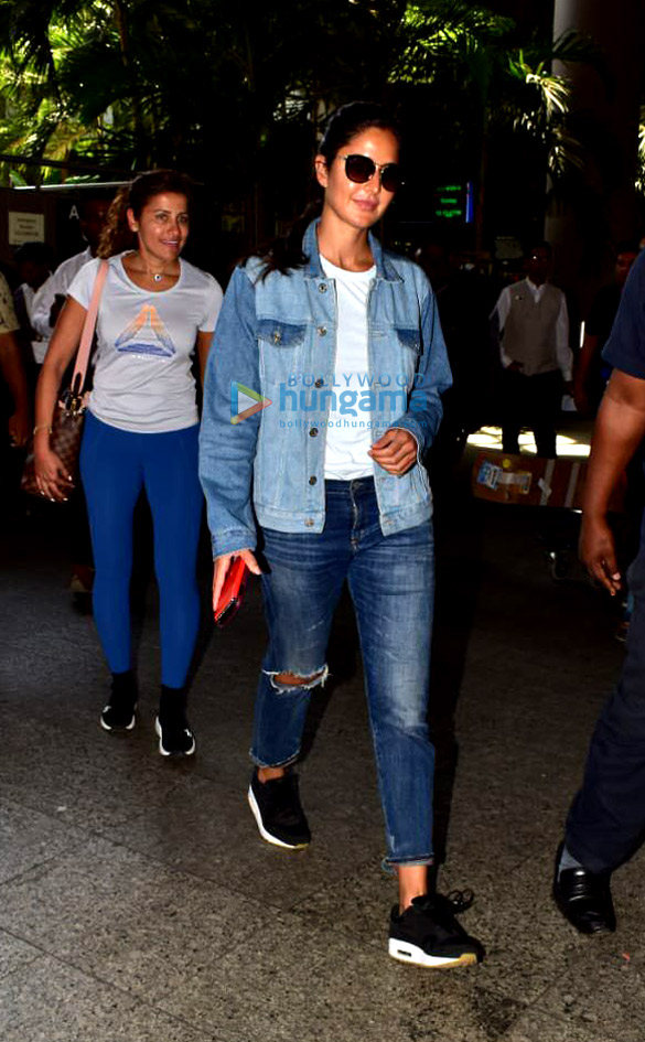 disha patani katrina kaif chitrangda singh snapped at the airport 6