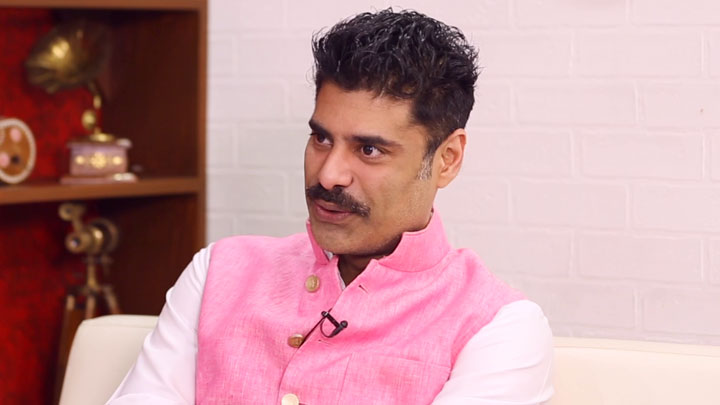 “John Abraham DISARMS You With his CHARM, He is So…” : Sikandar Kher | RAW “John Abraham DISARMS You With his CHARM, He is So…” : Sikandar Kher | RAW