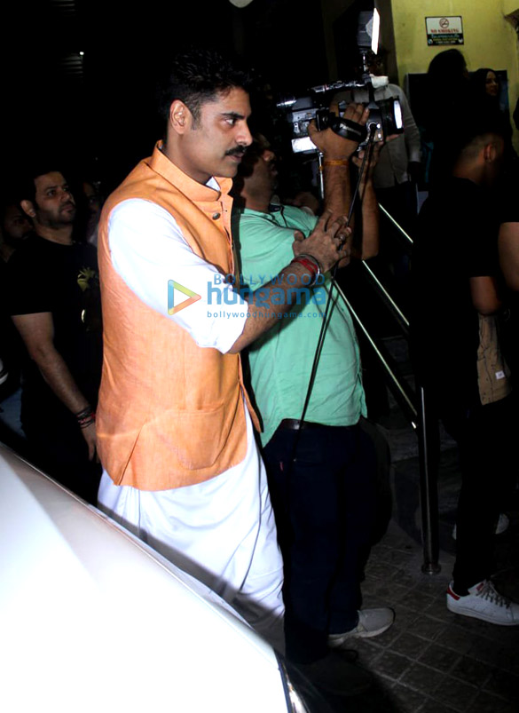 john abraham and others grace the special screening of romeo akbar walter 5
