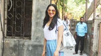 Kiara Advani SPOTTED at Pitambari showroom, Juhu