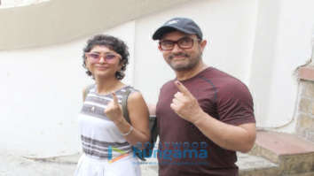 Lok Sabha Elections 2019: Aamir Khan, Priyanka Chopra, Ajay Devgn, among others cast their votes