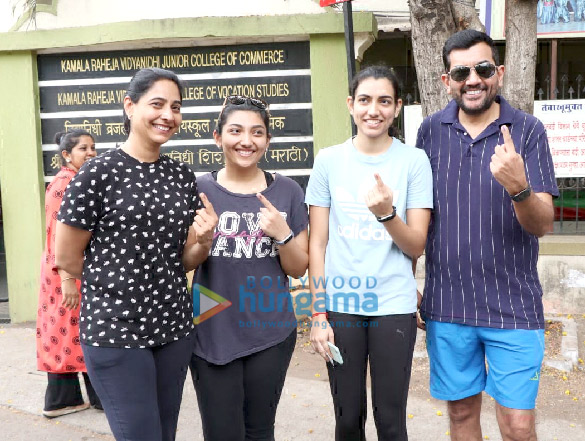 lok sabha elections 2019 aamir khan priyanka chopra ajay devgn among others cast their votes 6