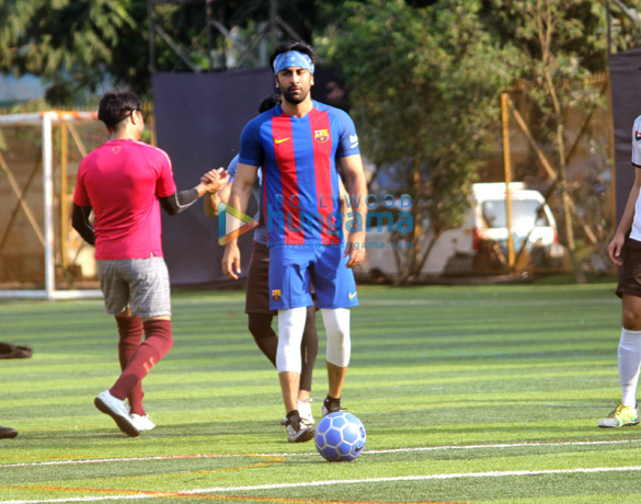ranbir kapoor abhishek bachchan and others snapped during a football match 1 3