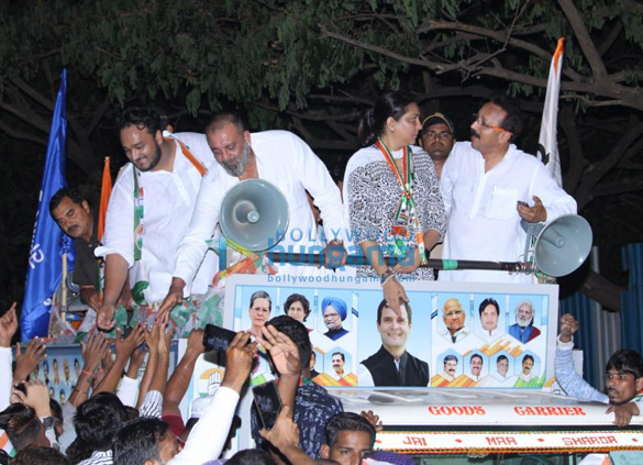 sanjay dutt priya dutt and baba siddiqui snapped at congress rally in santacruz 3