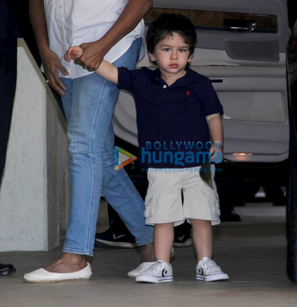 taimur ali khan spotted in bandra 1 14