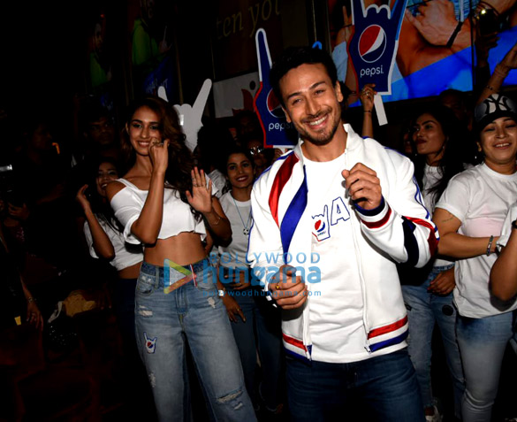 tiger shroff disha patani bhushan kumar and ahmed khan grace the pepsi anthem launch 5