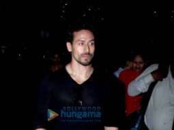 Tiger Shroff, Tara Sutaria and others snapped at the airport