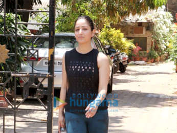 Yami Gautam spotted at a yoga class in Bandra