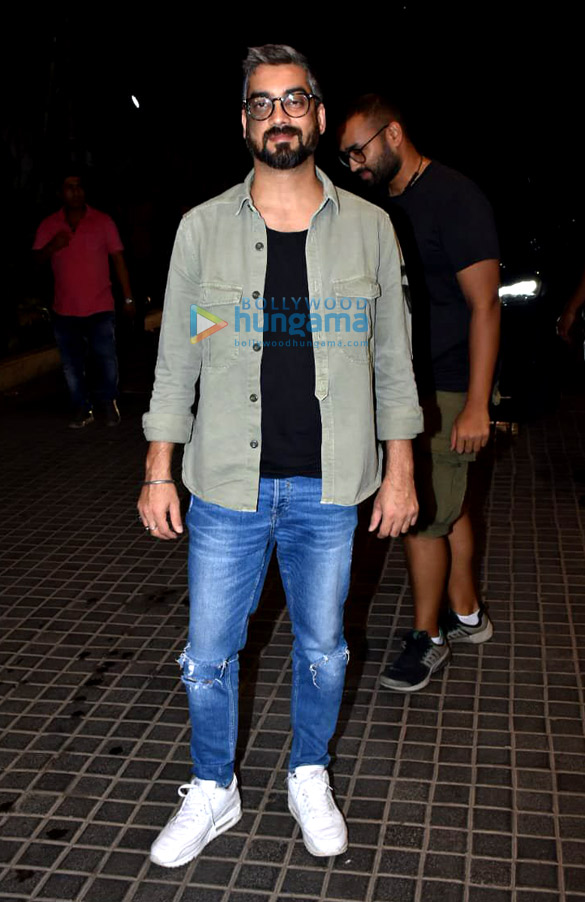 celebs grace indias most wanted special screening 8