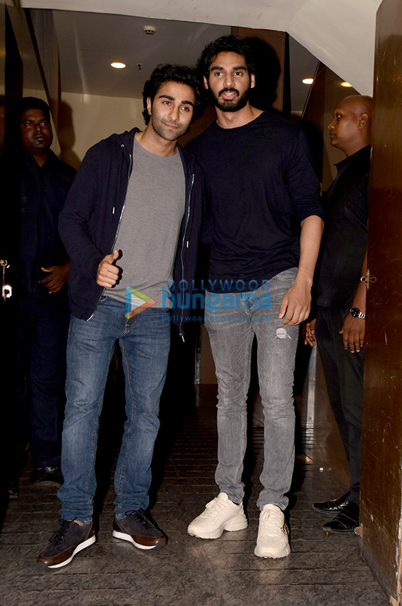 celebs snapped at the special screening of student of the year 2 10